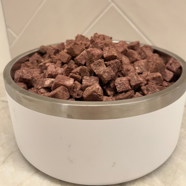 Midwest Legacy Beef - Freeze Dry - Raw Beef bowl view