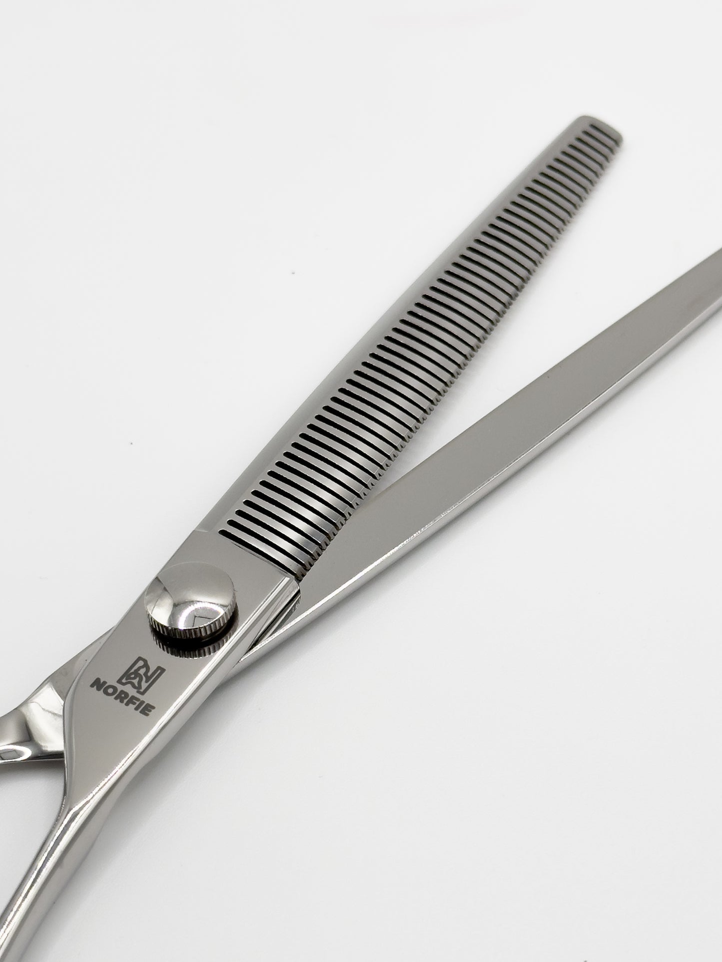 Norfie ProFinish – 7” Thinning VG10 Grooming Shear