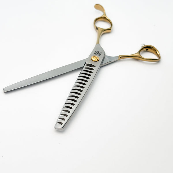 NorrGroom 7.5 Chunky Blender Shear open