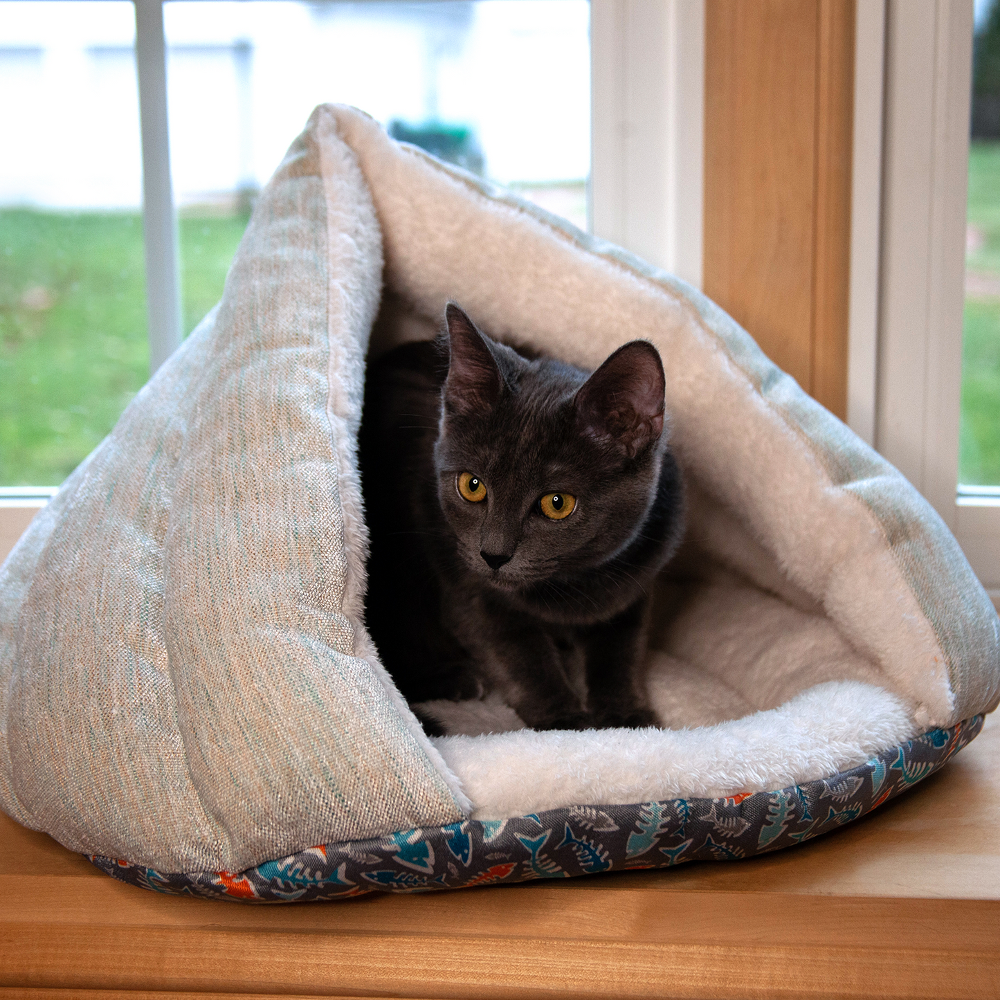 Jolly Pets - Kitty Kasa Hut Cat Bed