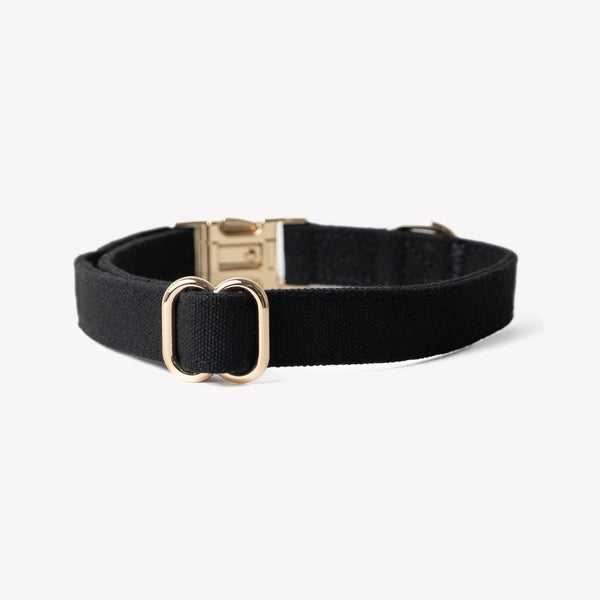 breathable cotton dog collar in black

