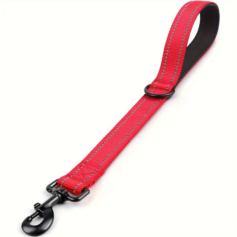 Heavy-Duty Short Nylon Dog Leash Reflective & Durable for Large and Medium Dogs red long view