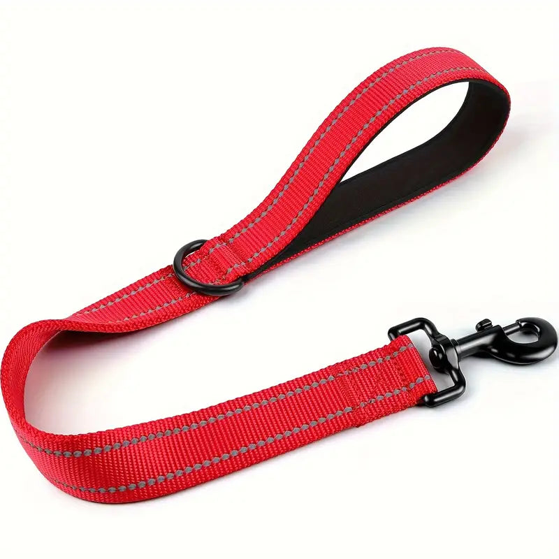 Heavy-Duty Short Nylon Dog Leash Reflective & Durable for Large and Medium Dogs red large