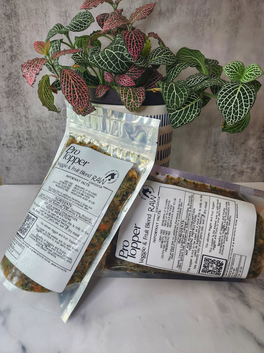 Raw Instincts - Organic Pro Topper – Veggie & Fruit Blend for Cats & Dogs