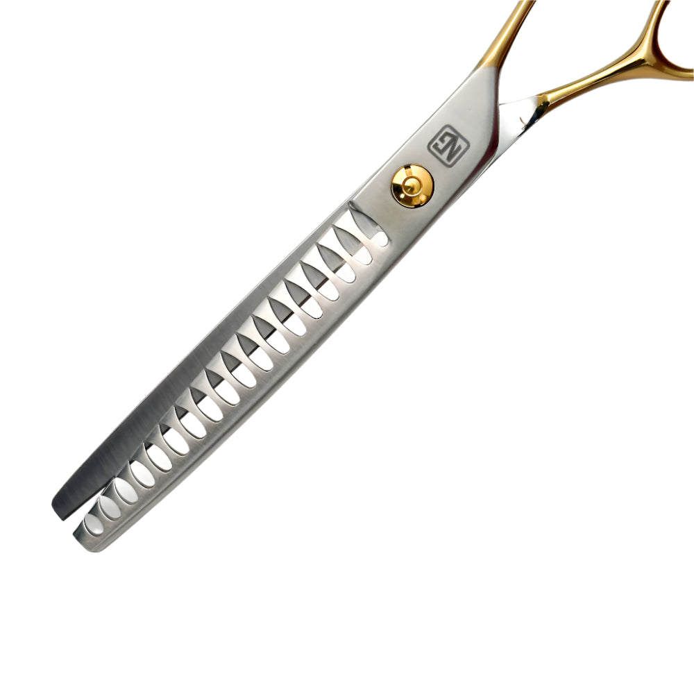 NorrGroom 7.5 Chunky Blender Shear close