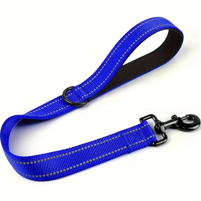 Heavy-Duty Short Nylon Dog Leash Reflective & Durable for Large and Medium Dogs